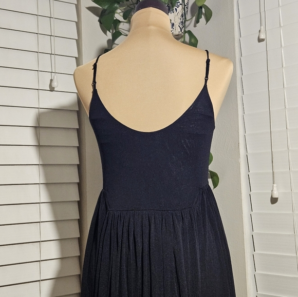 Vince Black Maxi Dress - Picture 6 of 10